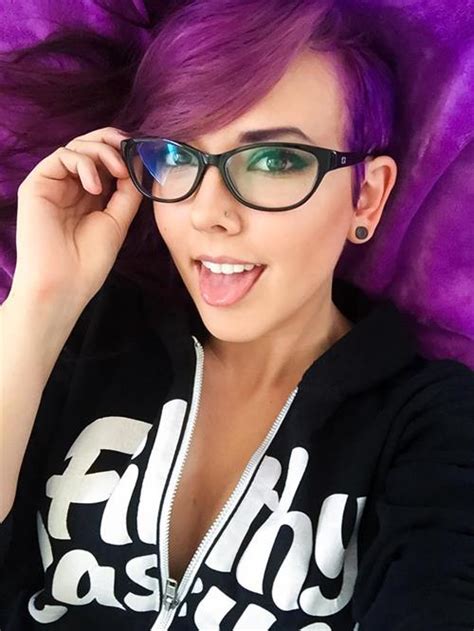 Darshelle Stevens is creating content you must be 18 to view. . Darshelle stevens leaks